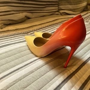 Aldo pump heels barely used like new